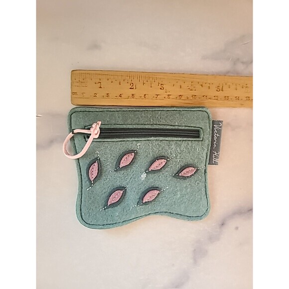 Victoria Hill Felt Coin Purse - Picture 6 of 9